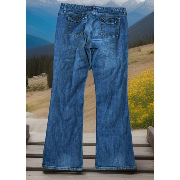 Tommy Hilfiger‎ Hipster Boot Cut Low Rise DenimJeans Womens Sz 14R - Picture 6 of 6